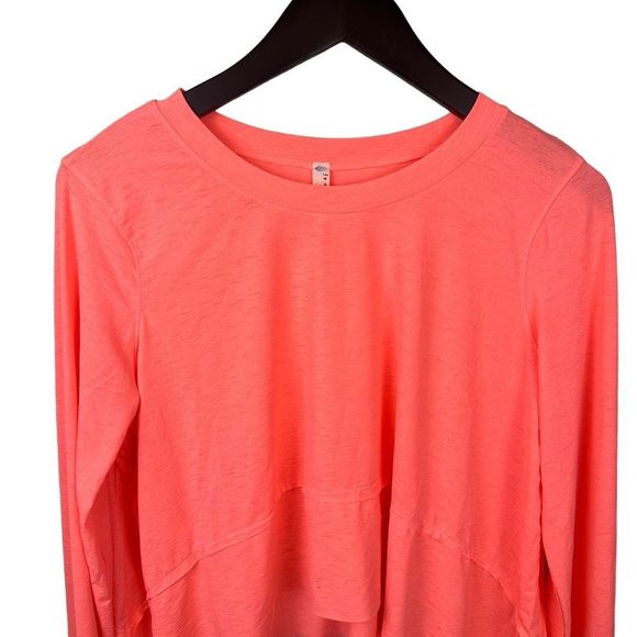 Free People Tempo Long Sleeve Tee size small - Picture 2 of 5